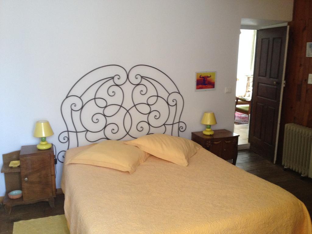 L'Orca Di San Gavinu Hotel Figari  Bilik gambar